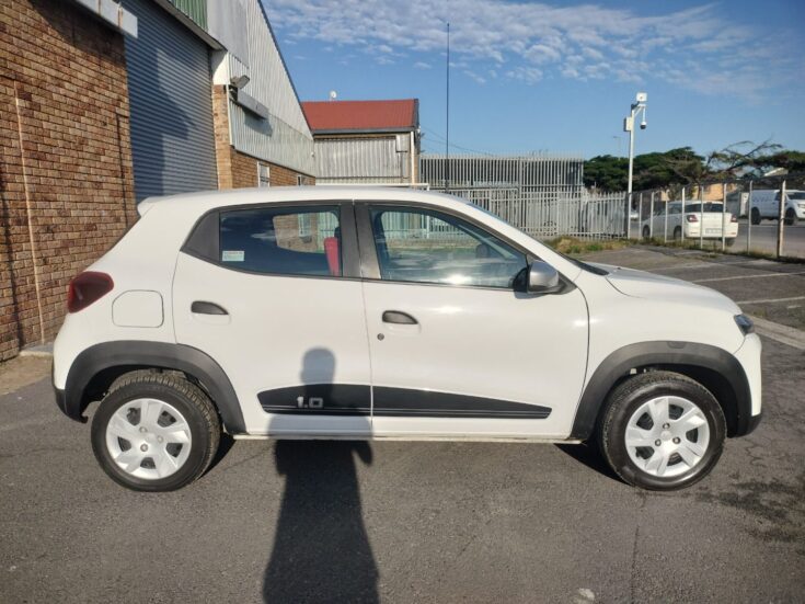 2023 RENAULT KWID DYNAMIQUE MANUAL – Right Side Photo