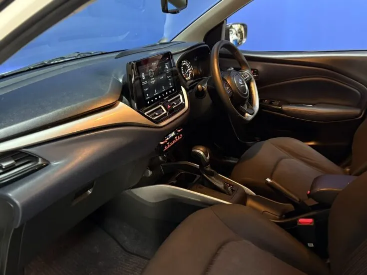 2023 Suzuki BALENO/1.5 GLX AT – Front Seats