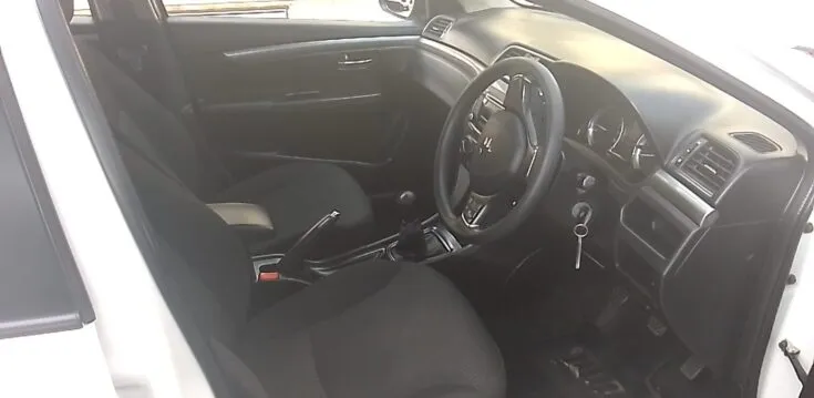 2023 Suzuki Ciaz/1.5 GL – Interior