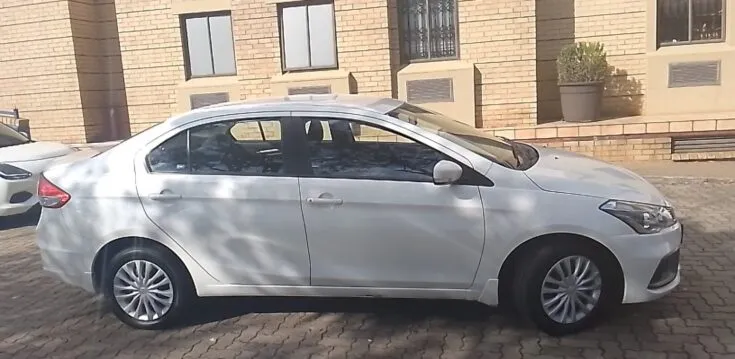 2023 Suzuki Ciaz/1.5 GL – Right Side Photo