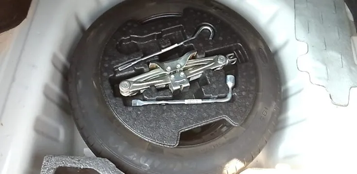 2023 Suzuki Ciaz/1.5 GL – Spare Wheel
