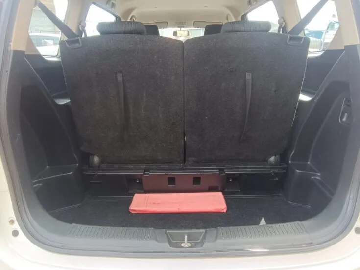 2023 Suzuki Ertiga/1.5 GA – Boot / Loadbin