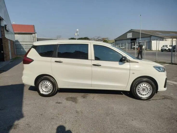 2023 Suzuki Ertiga/1.5 GA – Right Side Photo