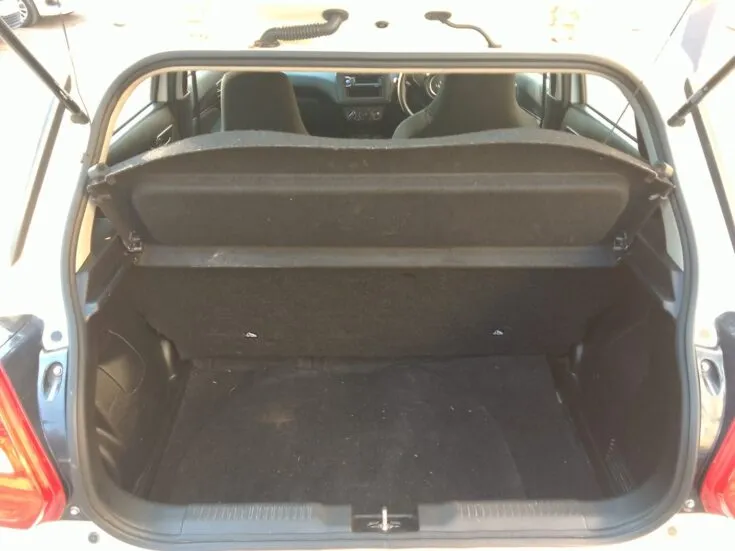 2023 Suzuki Swift/1.2 GA – Boot / Loadbin