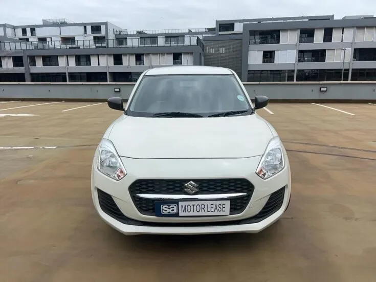 2023 Suzuki Swift/1.2 GA – Front Photo