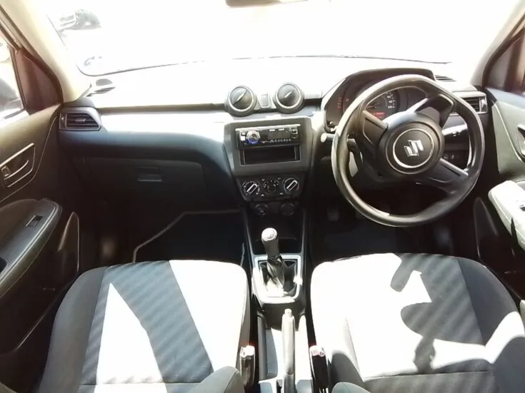 2023 Suzuki Swift/1.2 GA – Interior
