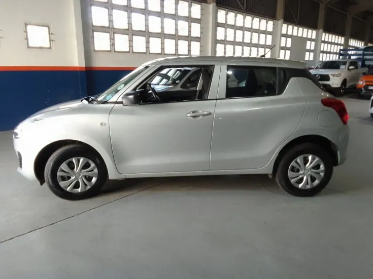 2023 Suzuki Swift/1.2 GA – Left Side Photo