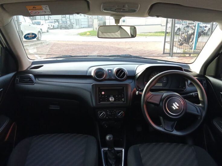 2023 SUZUKI SWIFT 1.2 GA MANUAL – Interior