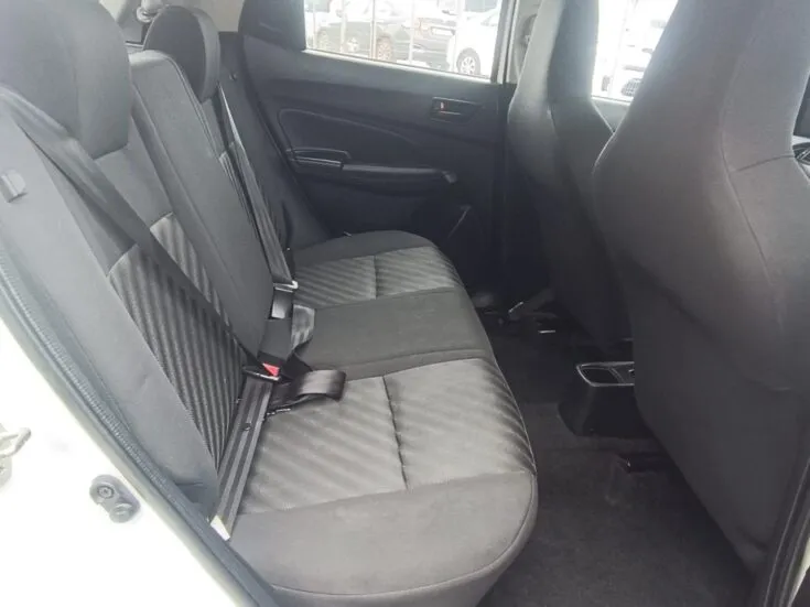 2023 Suzuki Swift/1.2 GA – Rear Seats