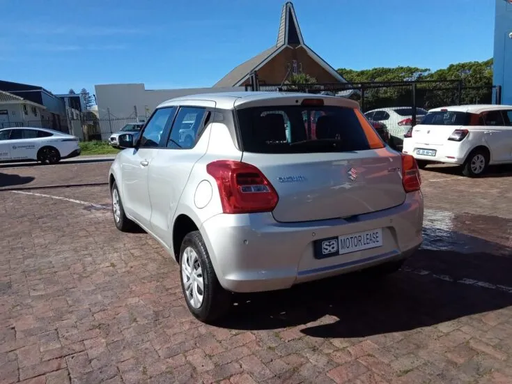 2023 Suzuki SWIFT/1.2 GL MT – Back Feature Photo