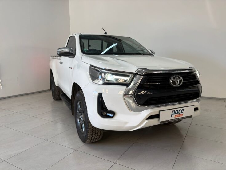 2023 TOYOT AHILUX 2.8 GD-6 RB RAIDER A/T P/U S/C – Front Feature Photo