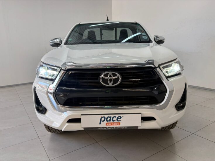2023 TOYOT AHILUX 2.8 GD-6 RB RAIDER A/T P/U S/C – Front Photo