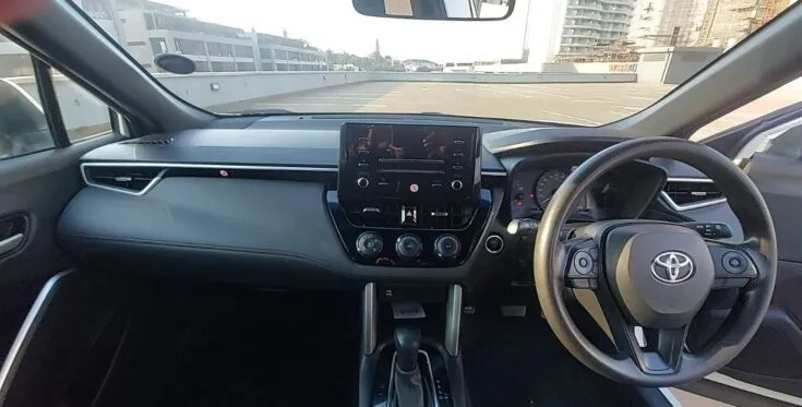 2023 Toyota Corolla Cross/1.8 Xi CVT – Dashboard