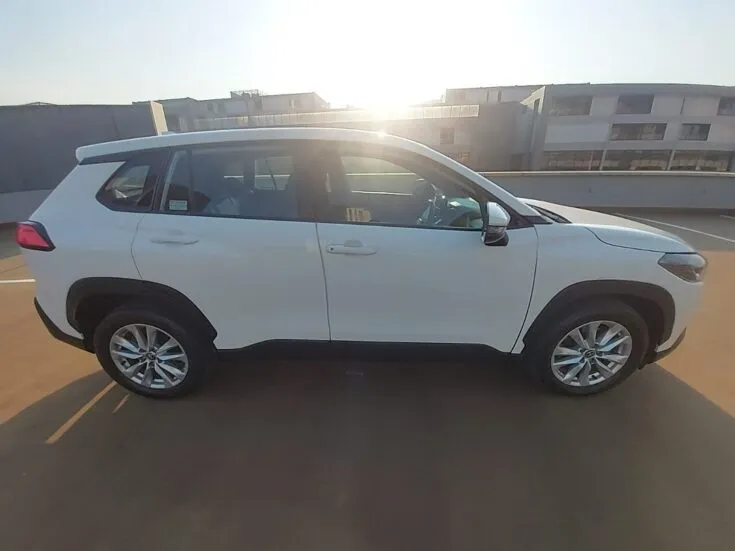 2023 Toyota Corolla Cross/1.8 Xi CVT – Right Side Photo