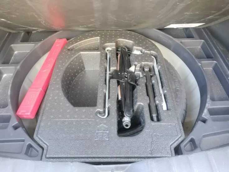 2023 Toyota Corolla Cross/1.8 Xi CVT – Spare Wheel