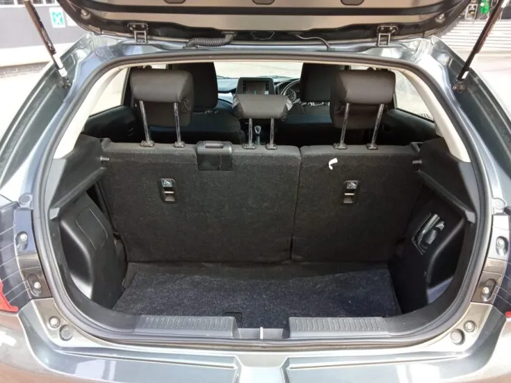 2023 Toyota Starlet/1.5 XS 4AT – Boot / Loadbin
