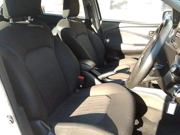 2023 Toyota Starlet/1.5 XS 4AT – Front Seats