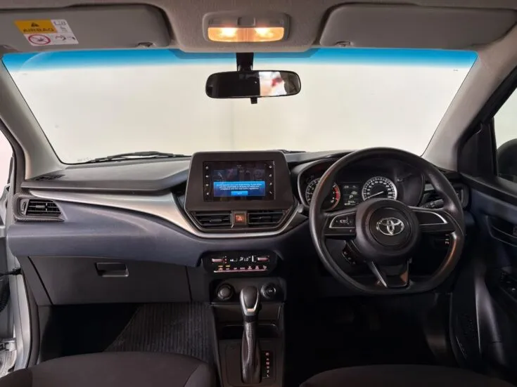 2023 Toyota Starlet/1.5 XS 4AT – Interior