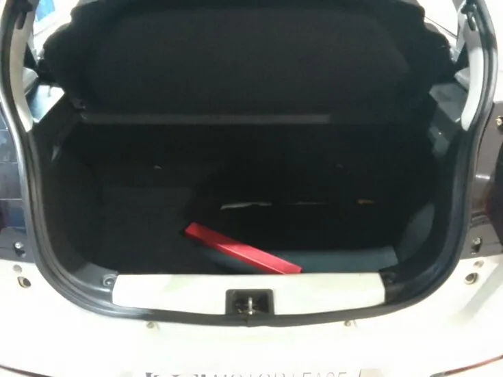 2023 Toyota Vitz/1.0 5MT – Boot / Loadbin