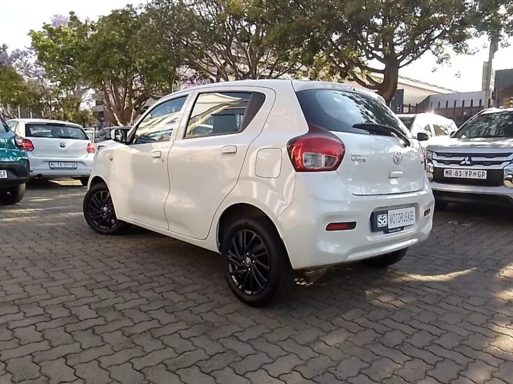 2023 Toyota Vitz/1.0 XR 4-AMT – Back Feature Photo