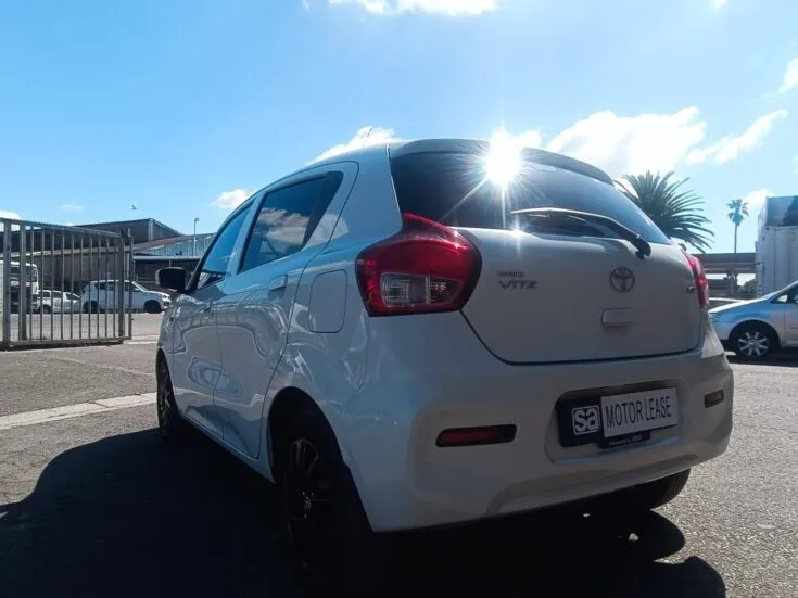 2023 Toyota Vitz/1.0 XR 4-AMT – Back Feature Photo