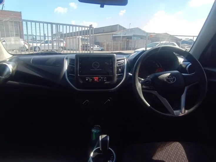 2023 Toyota Vitz/1.0 XR 4-AMT – Dashboard