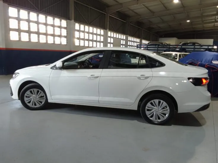 2023 Volkswagen Polo Sedan/1.6I TRENDLINE – Left Side Photo