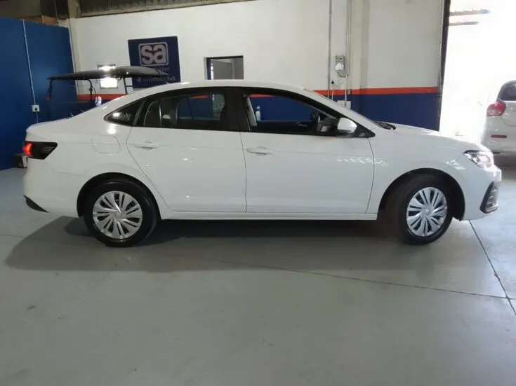 2023 Volkswagen Polo Sedan/1.6I TRENDLINE – Right Side Photo