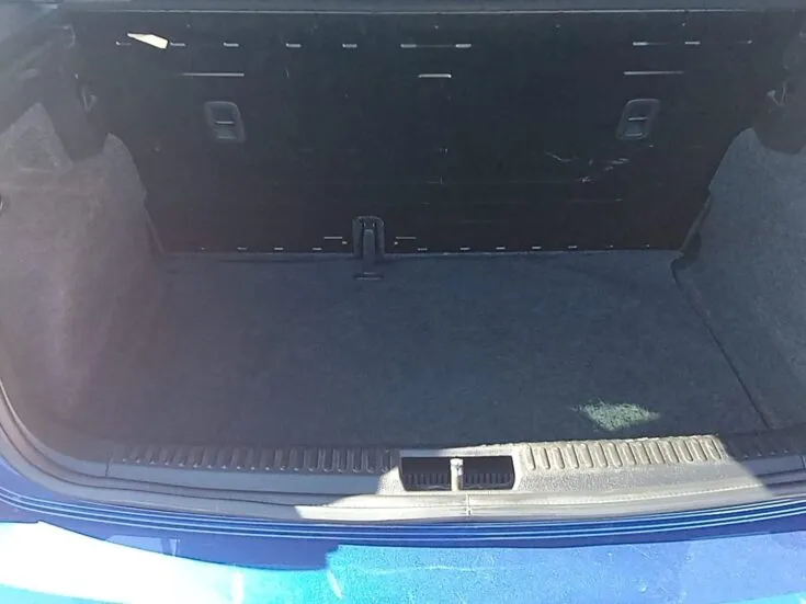 2023 Volkswagen Polo Vivo/1.4 TRENDLINE – Boot / Loadbin
