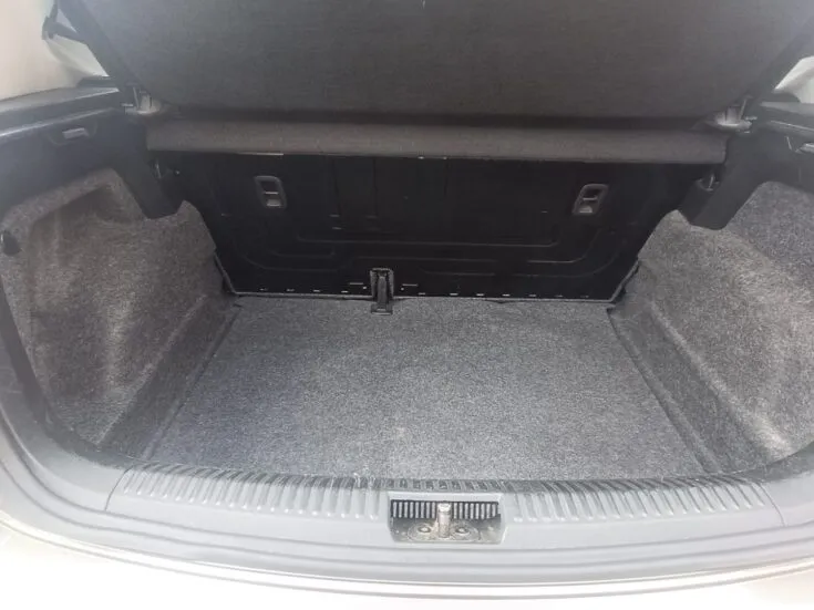 2023 Volkswagen Polo Vivo/1.4 TRENDLINE – Boot / Loadbin