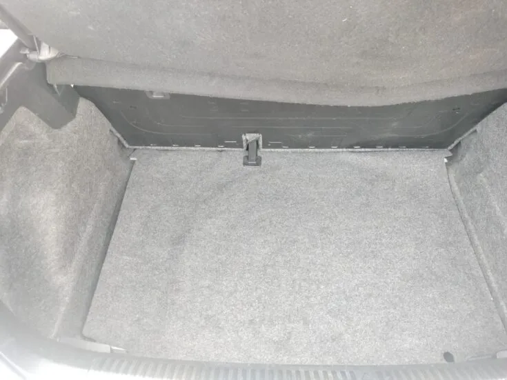 2023 Volkswagen Polo Vivo/1.4 TRENDLINE – Boot / Loadbin