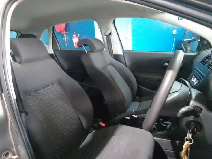 2023 Volkswagen Polo Vivo/1.4 TRENDLINE – Front Seats