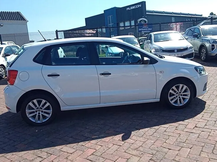 2023 Volkswagen Polo Vivo/1.4 TRENDLINE – Right Side Photo