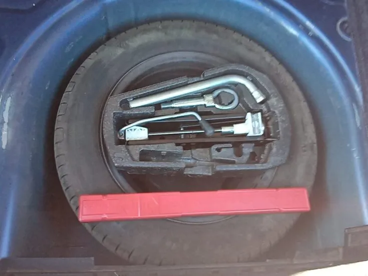 2023 Volkswagen Polo Vivo/1.4 TRENDLINE – Spare Wheel