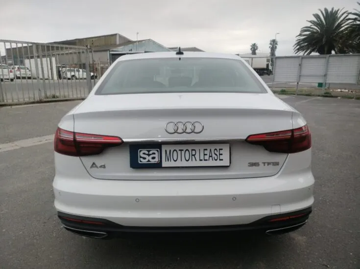 2024 Audi A4/2.0L 35 TFSI S TRONIC 7AT 4X2 – Back Photo