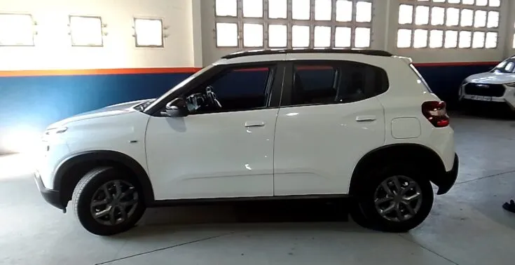2024 Citroen C3/1.2 NEW FEEL 61KW M/T – Left Side Photo