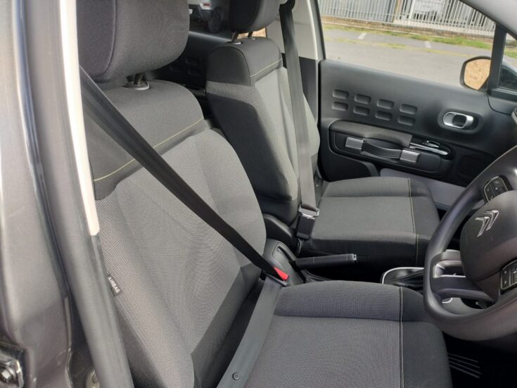 2024 CITROEN C3 FEEL AUTO – Front Seats