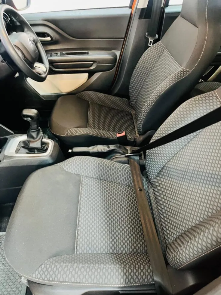 2024 CITROEN C3 FEEL MANUAL – Front Seats