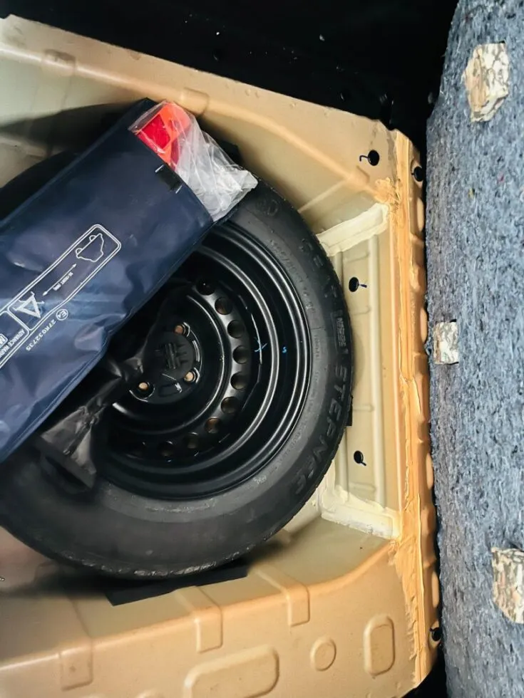 2024 CITROEN C3 FEEL MANUAL – Spare Wheel