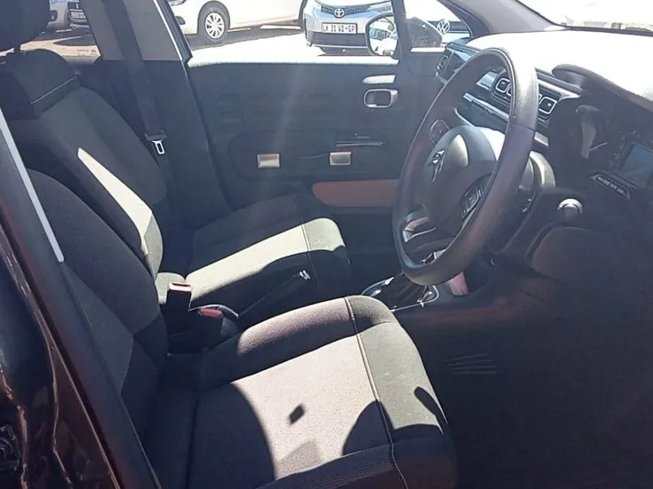 2024 Citroen C3/SHINE 1.2 PURETECH 81KW TURBO AUTO – Interior