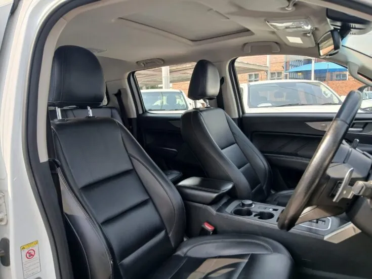 2024 Great Wall P Series Passanger/2.0 TD DLX D/CAB 4X2 – Front Seats