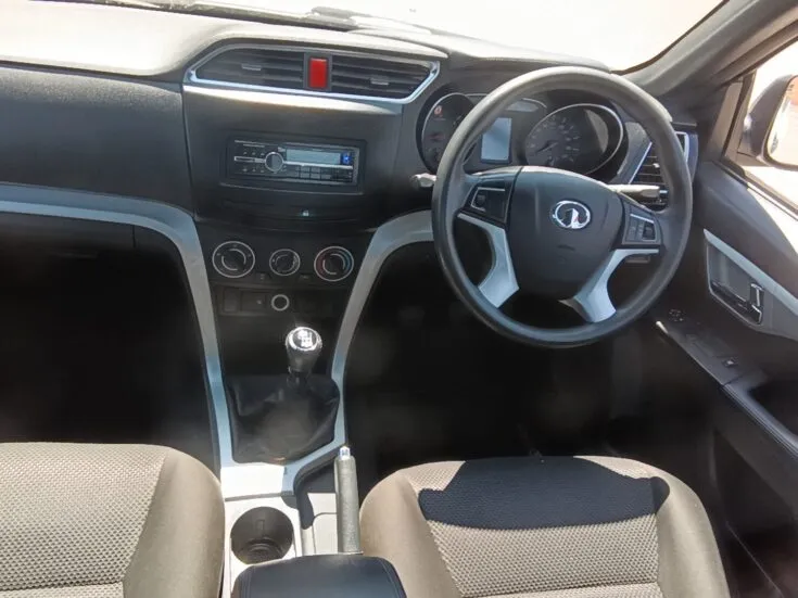 2024 Great Wall STEED 5/2.0 S 6MT 2WD – Interior