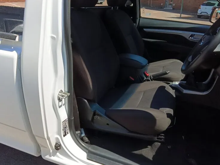 2024 Great Wall STEED 5/2.0 S 6MT 2WD – Rear Seats