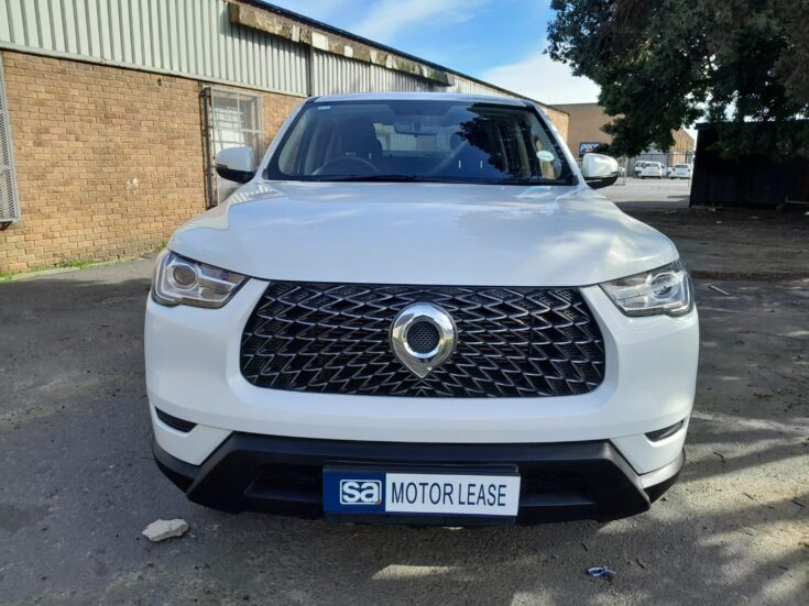 2024 GWM P-SERIES CVD CAB 2.0TD SX 4X4 6MT – Front Photo