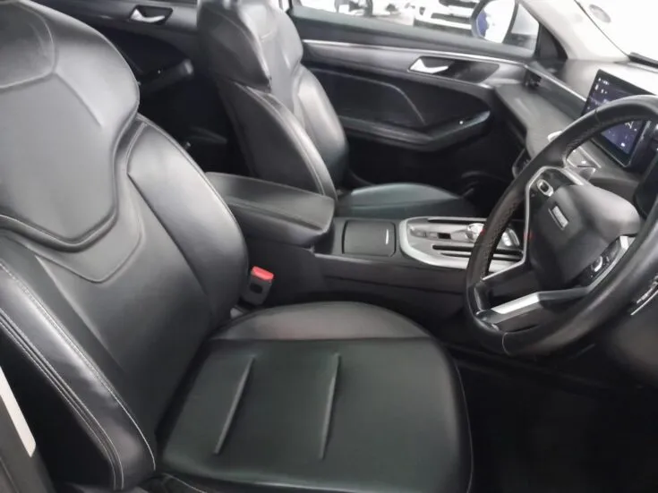 2024 HAVAL H2 JOLION 1.5T LUXUY DCT – Front Seats
