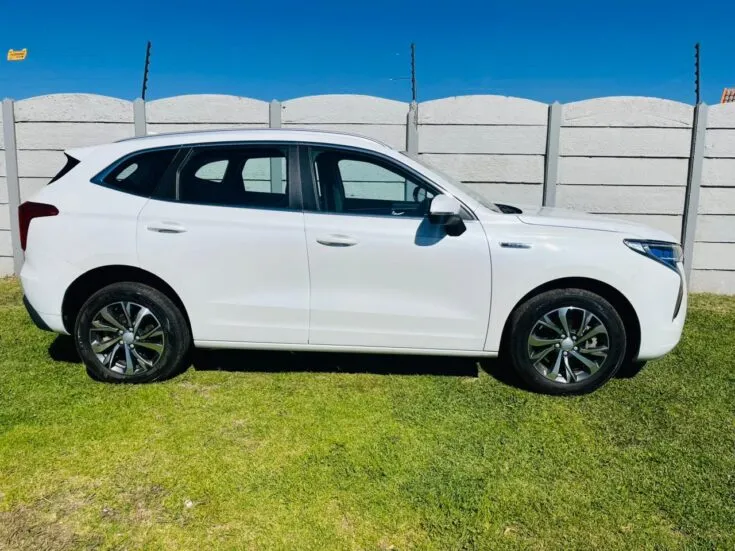 2024 Haval H6/1.5T HEV ULTRA LUXURY 2WD – Right Side Photo
