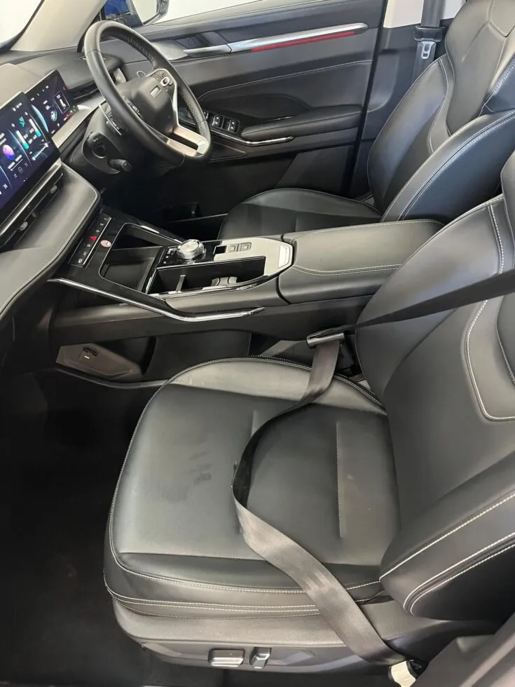 2024 Haval H6/2.0T 7DCT 4WD LUXURY – Front Seats