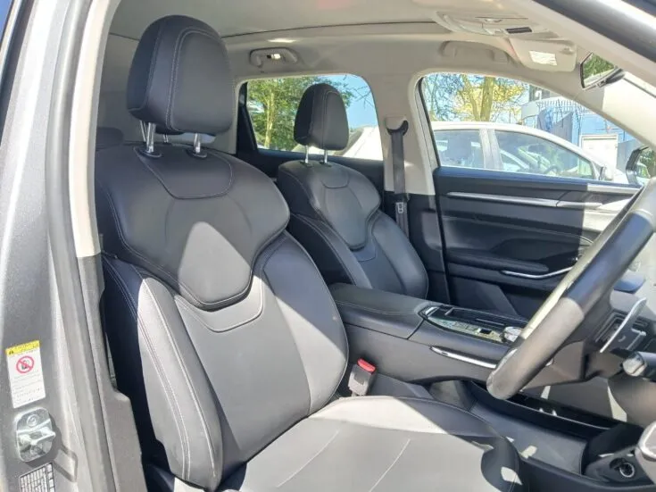 2024 Haval H6/2.0T 7DCT 4WD LUXURY – Front Seats