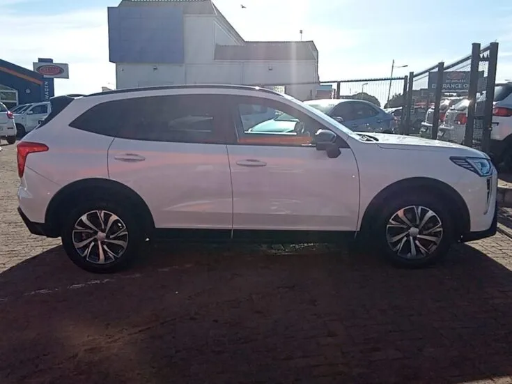 2024 Haval Jolion/1.5T PREMIUM DCT – Right Side Photo