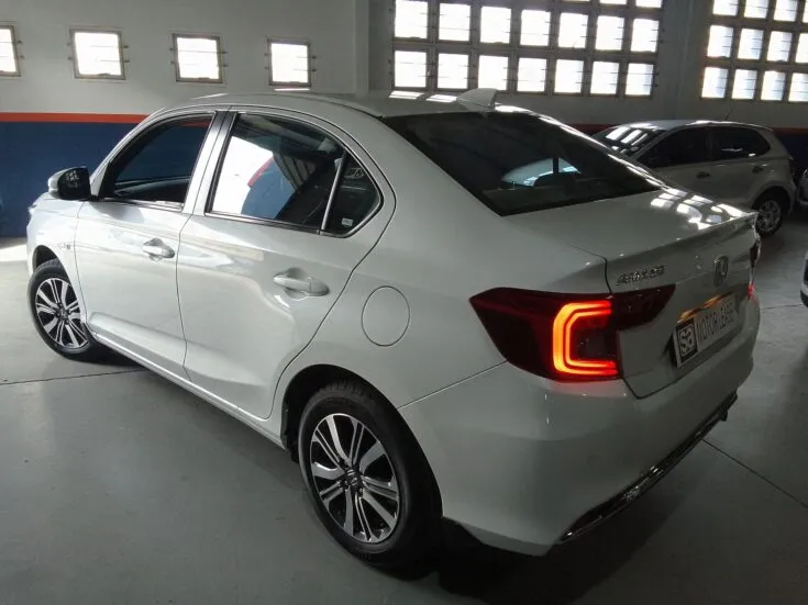 2024 Honda Amaze/1.2 COMFORT CVT – Back Feature Photo